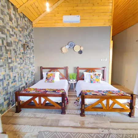Wag Hill Lodge & Spa Butimba Exterior photo